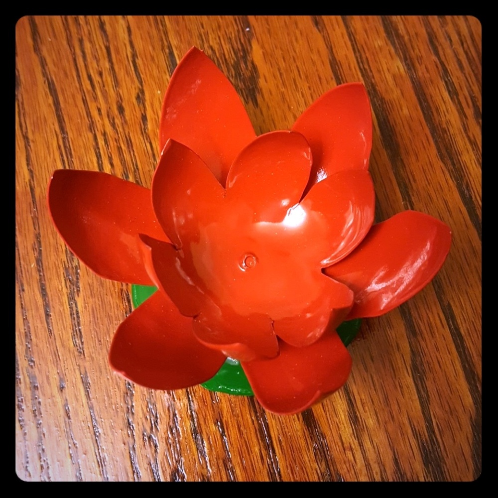 Hand made Aluminium flowers